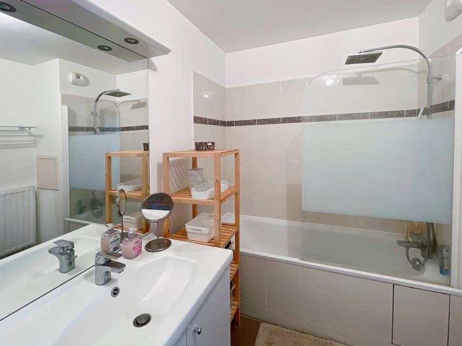 Le Chanteloupien - Appartement Pour 6 Proche Disneyland Paris エクステリア 写真